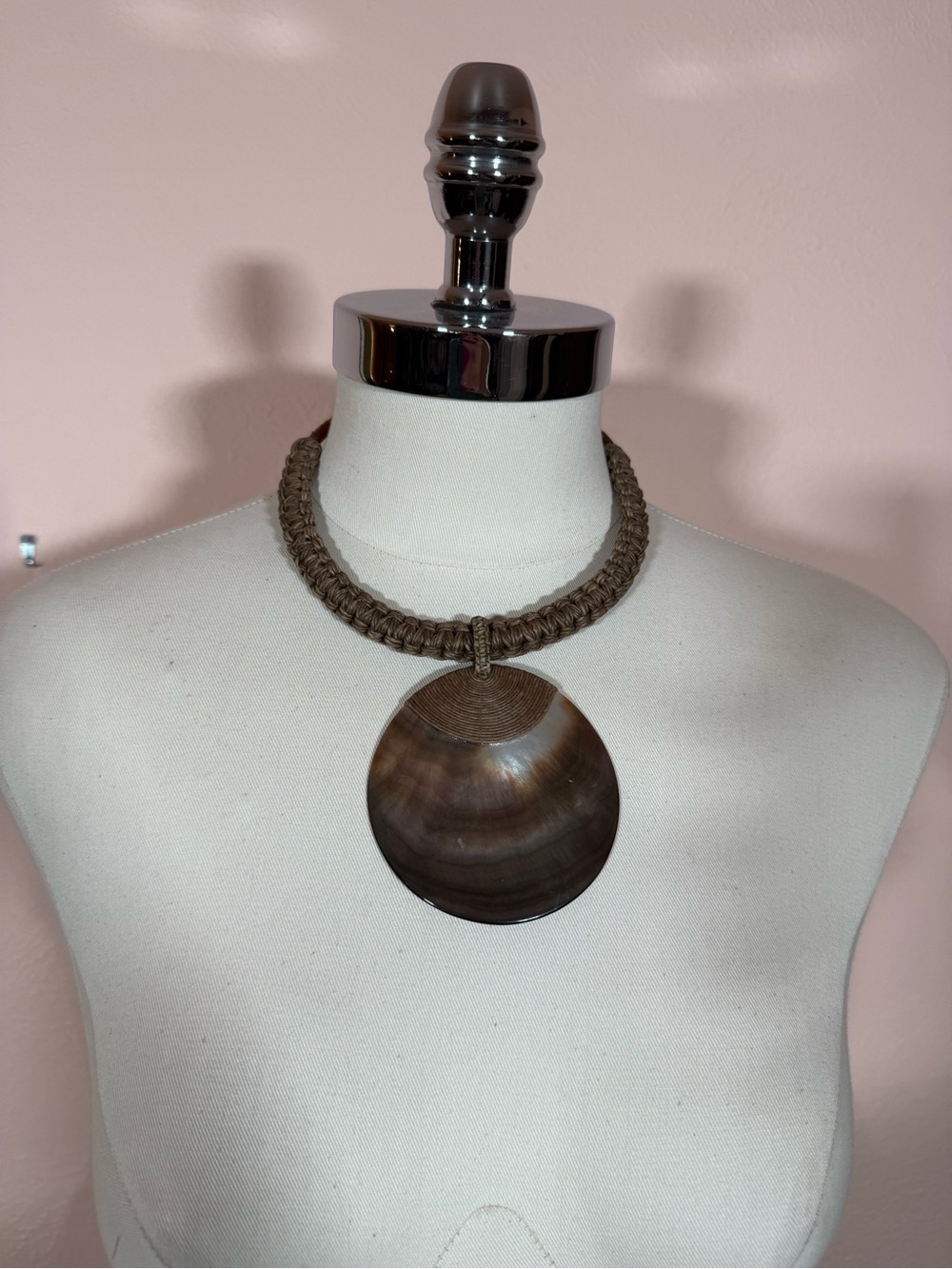 Vintage MOP Shell oversized leather minimalist Art deco Boho Necklace HUGE - Picture 11 of 15